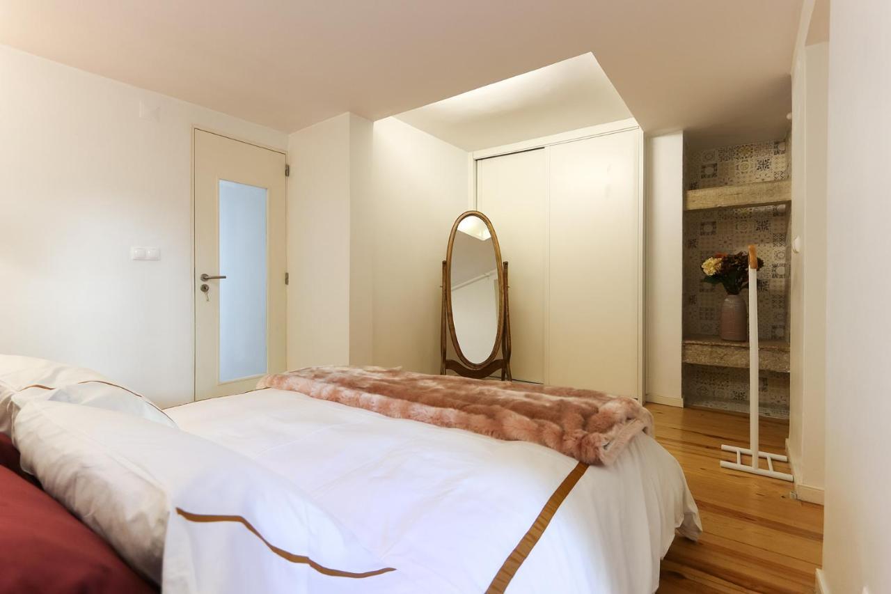 Charming And Stylish Downtown Apt In XIX Century Building Lisboa Dış mekan fotoğraf