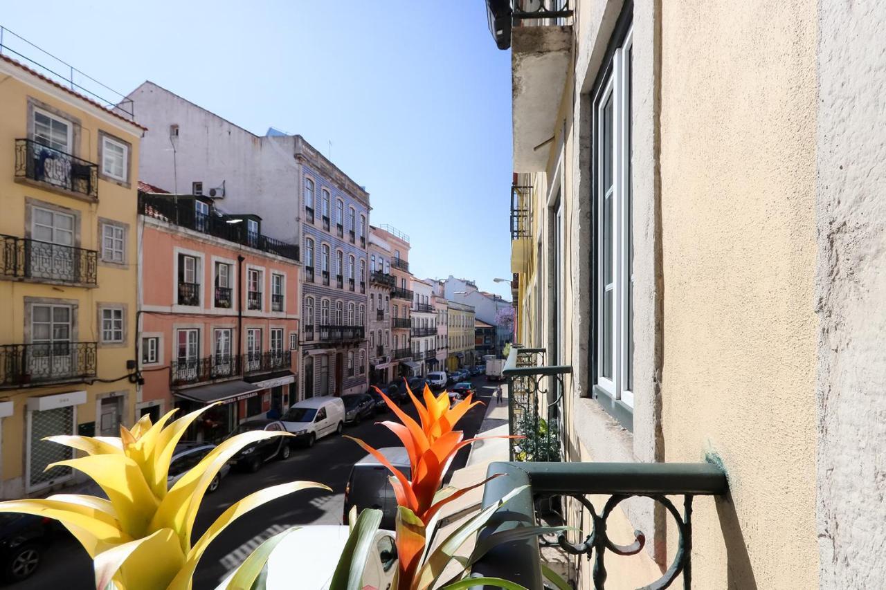 Charming And Stylish Downtown Apt In XIX Century Building Lisboa Dış mekan fotoğraf