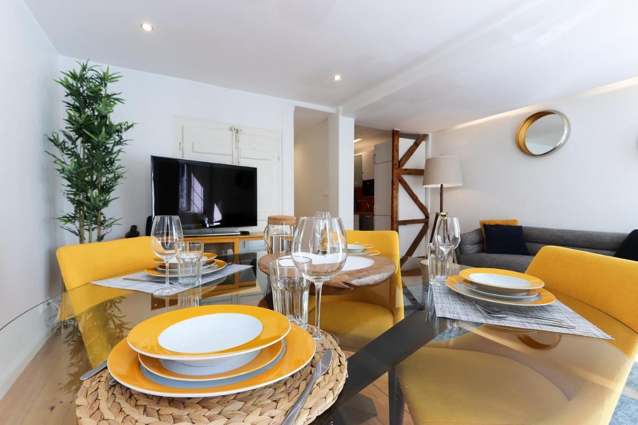Charming And Stylish Downtown Apt In XIX Century Building Lisboa Dış mekan fotoğraf