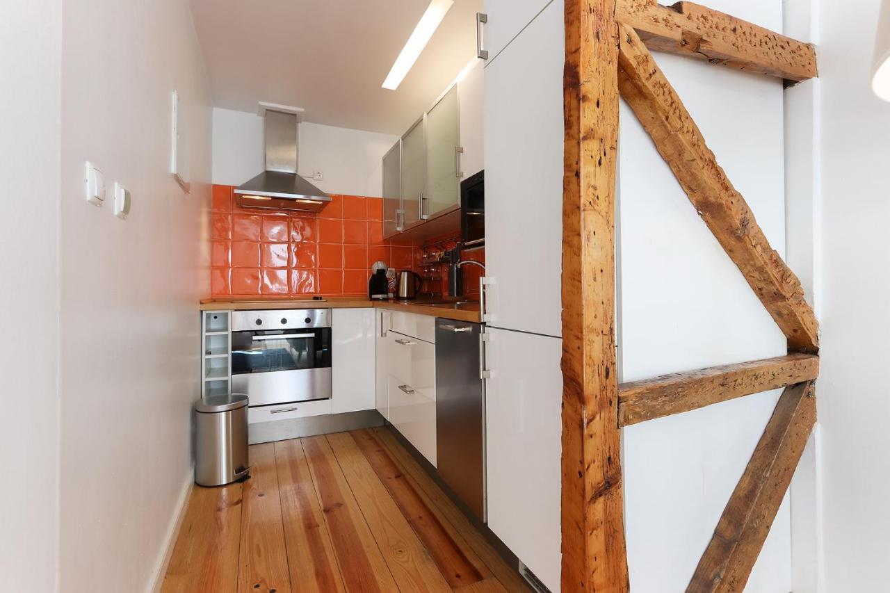 Charming And Stylish Downtown Apt In XIX Century Building Lisboa Dış mekan fotoğraf