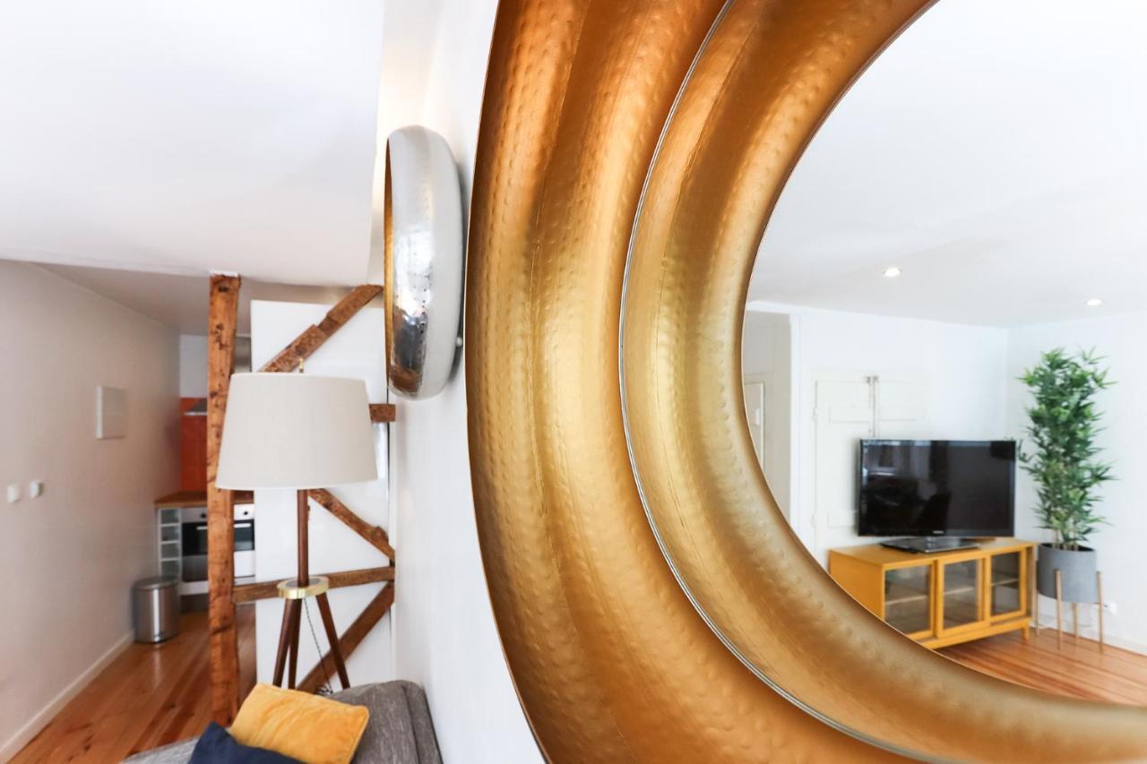 Charming And Stylish Downtown Apt In XIX Century Building Lisboa Dış mekan fotoğraf