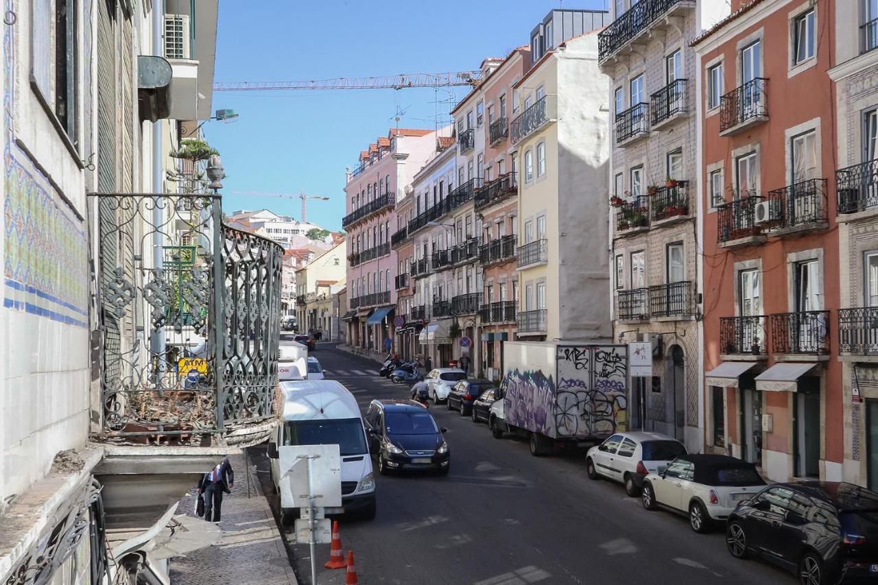 Charming And Stylish Downtown Apt In XIX Century Building Lisboa Dış mekan fotoğraf